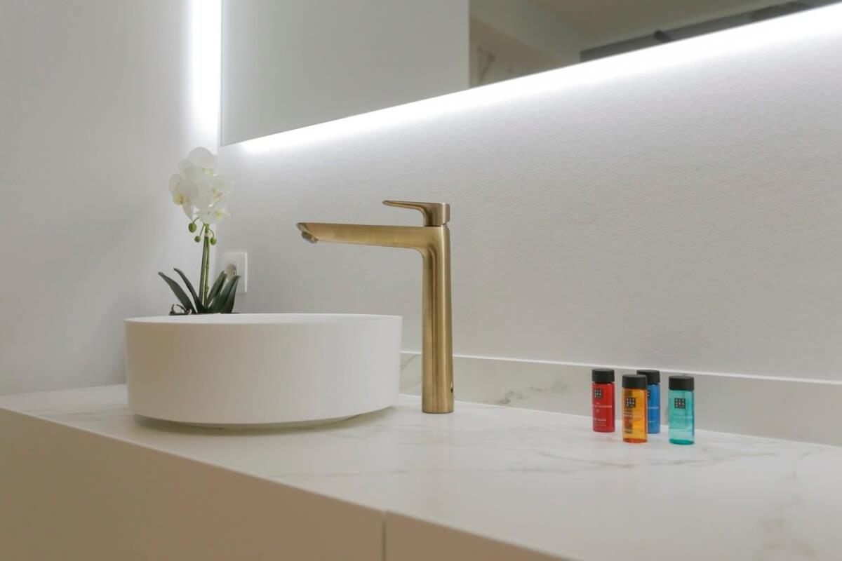 Huswell - Stunning Modern Apartment With Terrace And Parking Кнокке-Гейст Екстер'єр фото
